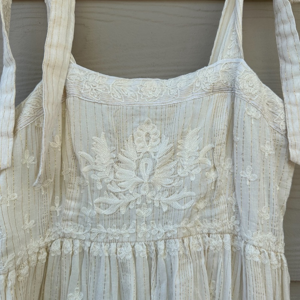 Star Mela Cream Maxi Dress - Picture 3 of 14